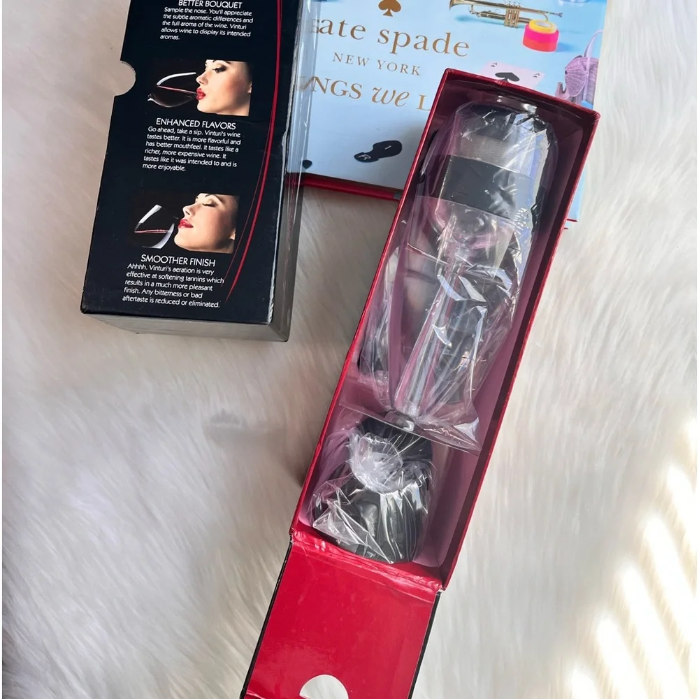 NWT Decanter; Alchemi by Viski Adjustable Wine Aerator with Stand